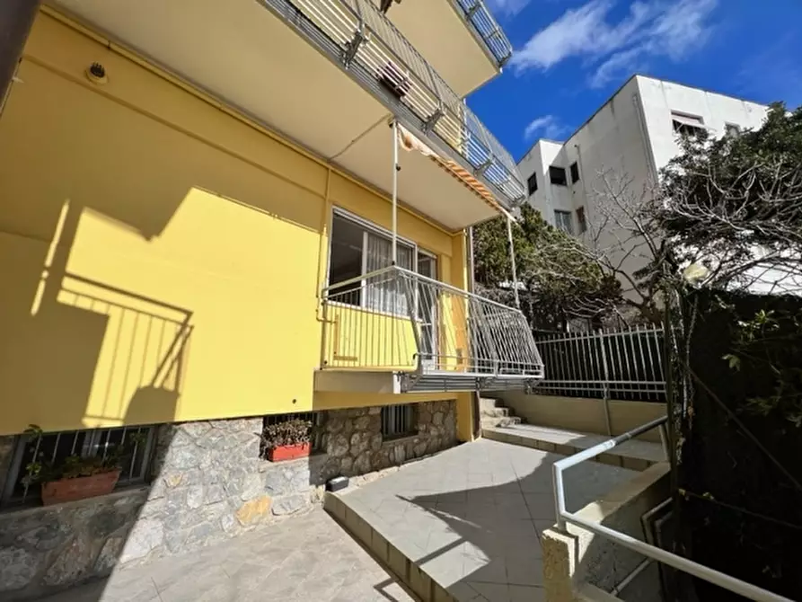 Immagine 23 di Appartamento in vendita  a Borgio Verezzi