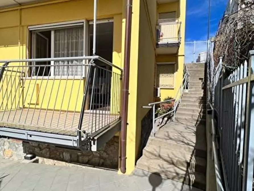 Immagine 24 di Appartamento in vendita  a Borgio Verezzi