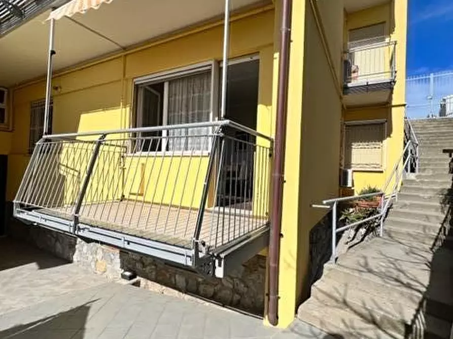 Immagine 26 di Appartamento in vendita  a Borgio Verezzi