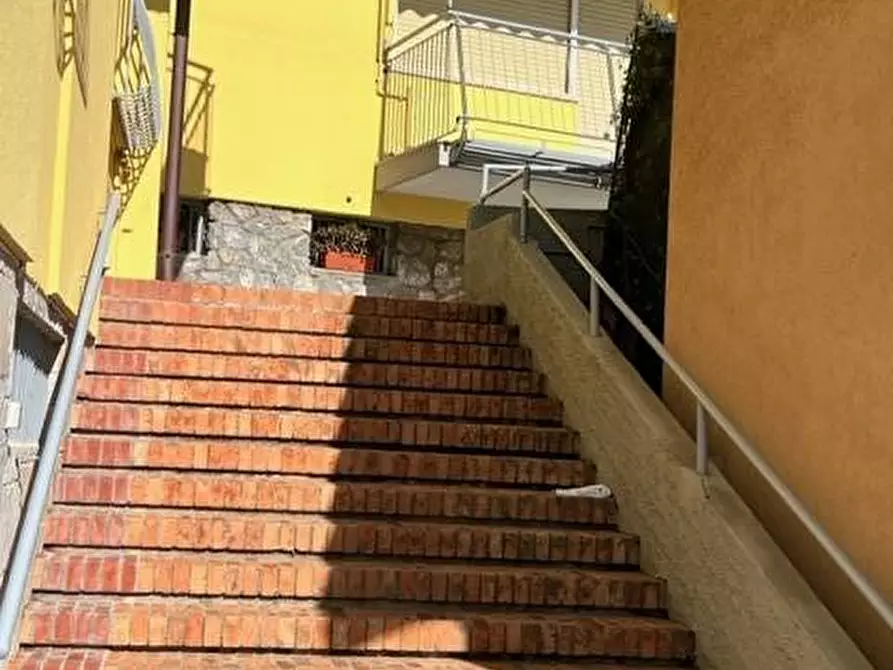 Immagine 8 di Appartamento in vendita  a Borgio Verezzi