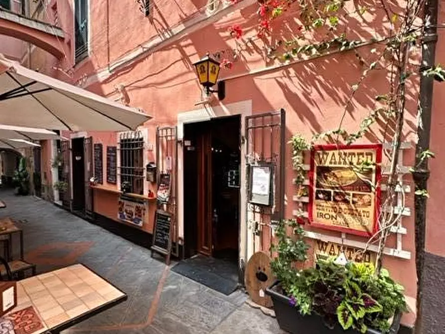 Immagine 24 di Attività commerciale in vendita  in VIA ROSA RAIMONDI 10 a Loano