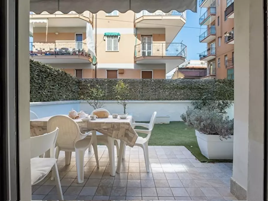 Immagine 17 di Appartamento in vendita  a Borghetto Santo Spirito