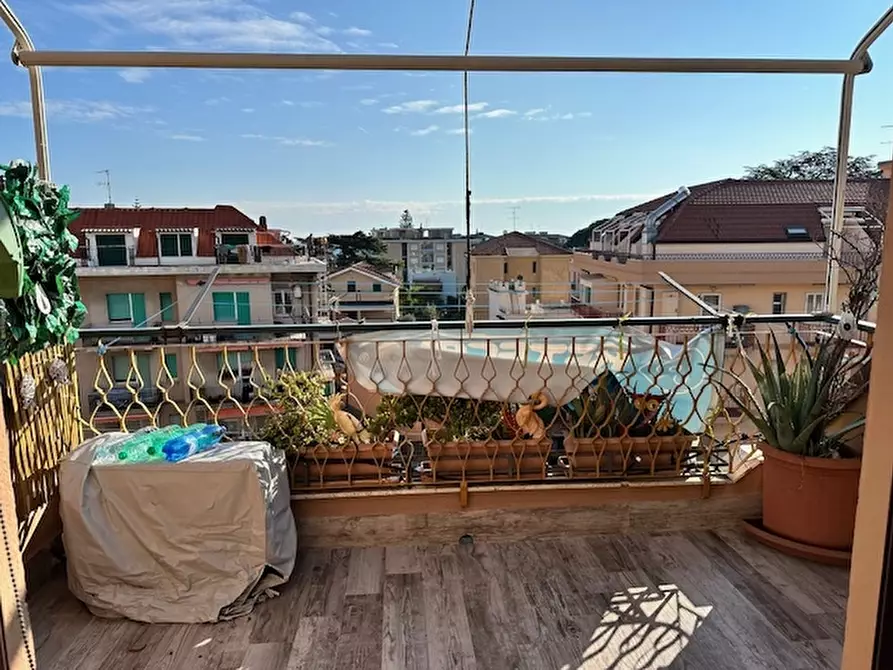 Immagine 1 di Appartamento in vendita  a Loano
