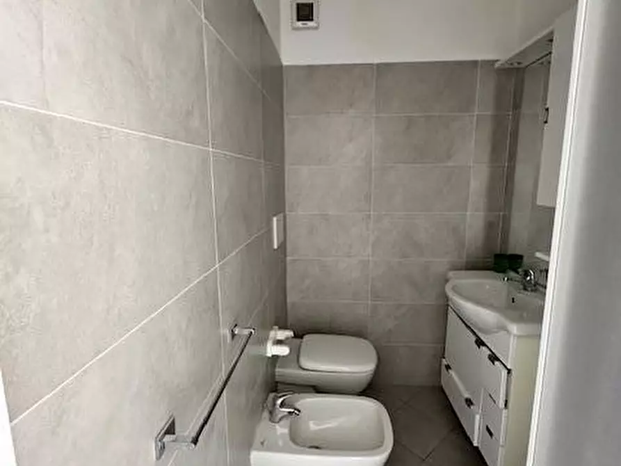 Immagine 12 di Appartamento in vendita  a Loano