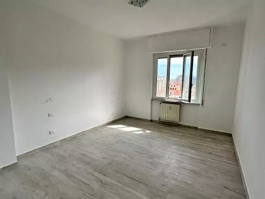 Immagine 15 di Appartamento in vendita  a Loano