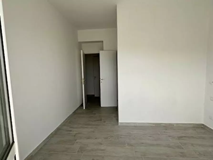 Immagine 11 di Appartamento in vendita  a Loano