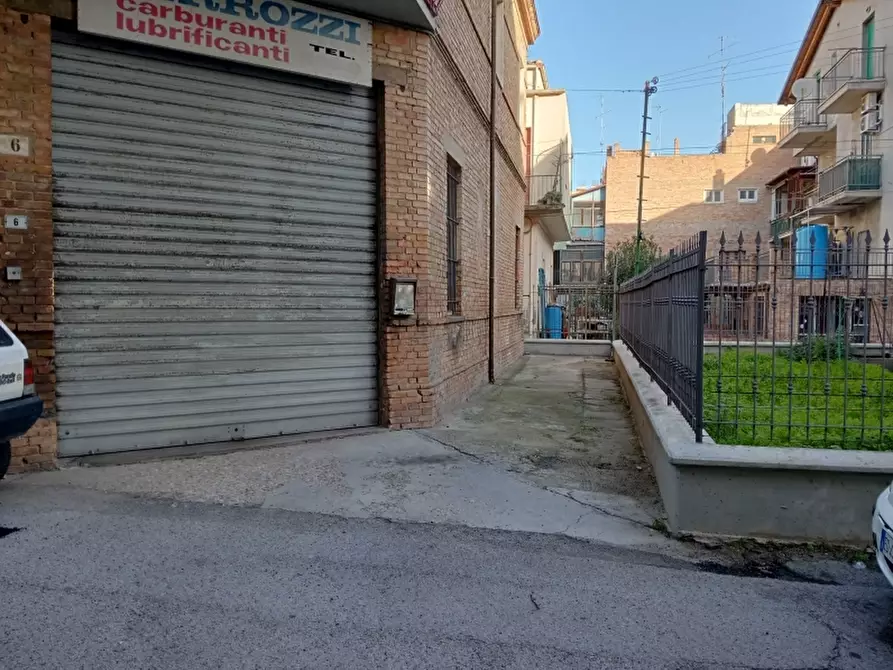 Immagine 2 di Ufficio in vendita  in via Pescara a Vasto