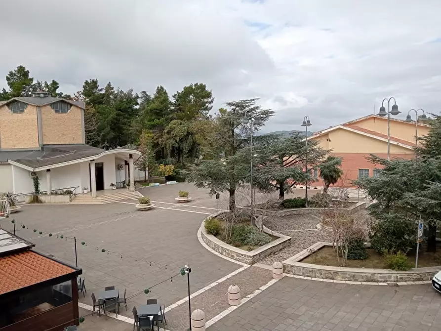 Immagine 2 di Porzione di casa in vendita  in via del mercato a Gissi