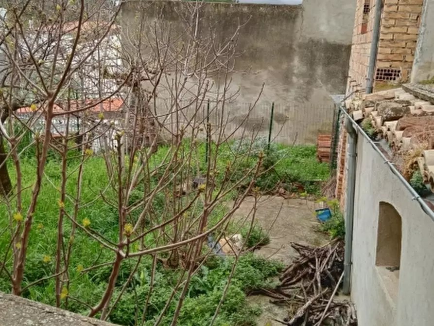 Immagine 5 di Terreno residenziale in vendita  in via del mercato a Gissi