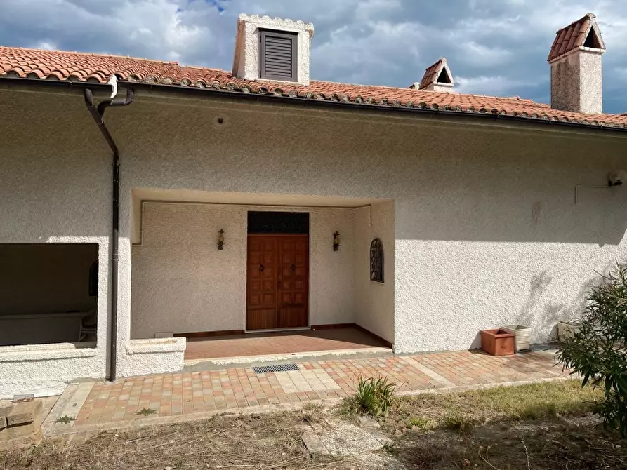 Immagine 6 di Villa in vendita  in Montevecchio a Vasto