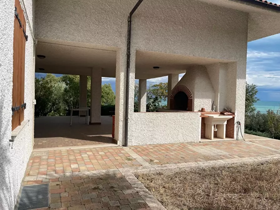 Immagine 7 di Villa in vendita  in Montevecchio a Vasto