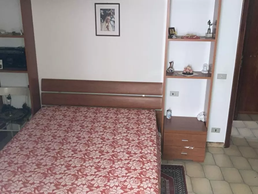 Immagine 12 di Appartamento in vendita  in via centrale 43 a Casoli