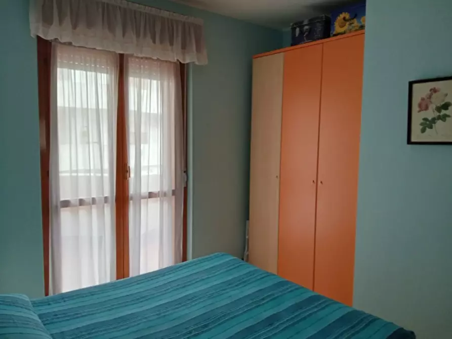 Immagine 9 di Appartamento in vendita  in via Grecale a Vasto