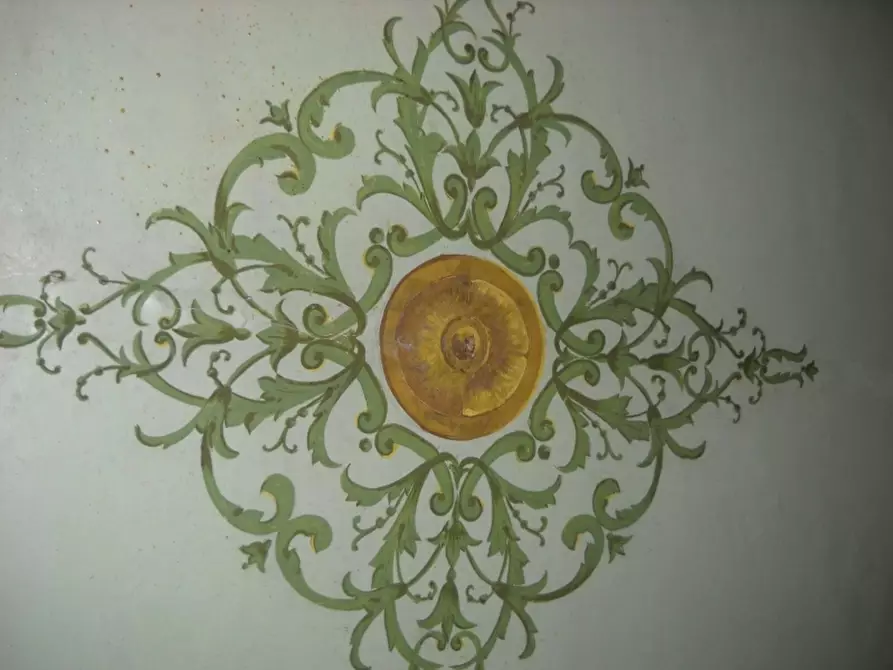Immagine 5 di Palazzo in vendita  in vico1Umberto a Torino Di Sangro