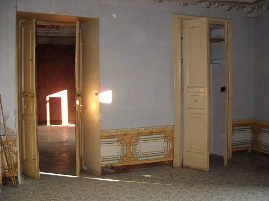Immagine 6 di Palazzo in vendita  in vico1Umberto a Torino Di Sangro