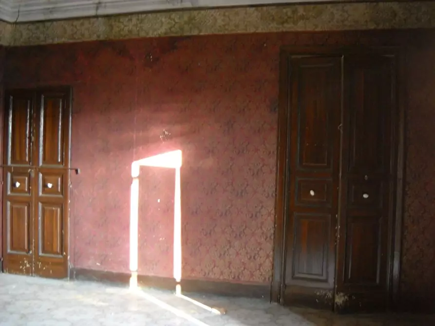 Immagine 9 di Palazzo in vendita  in vico1Umberto a Torino Di Sangro