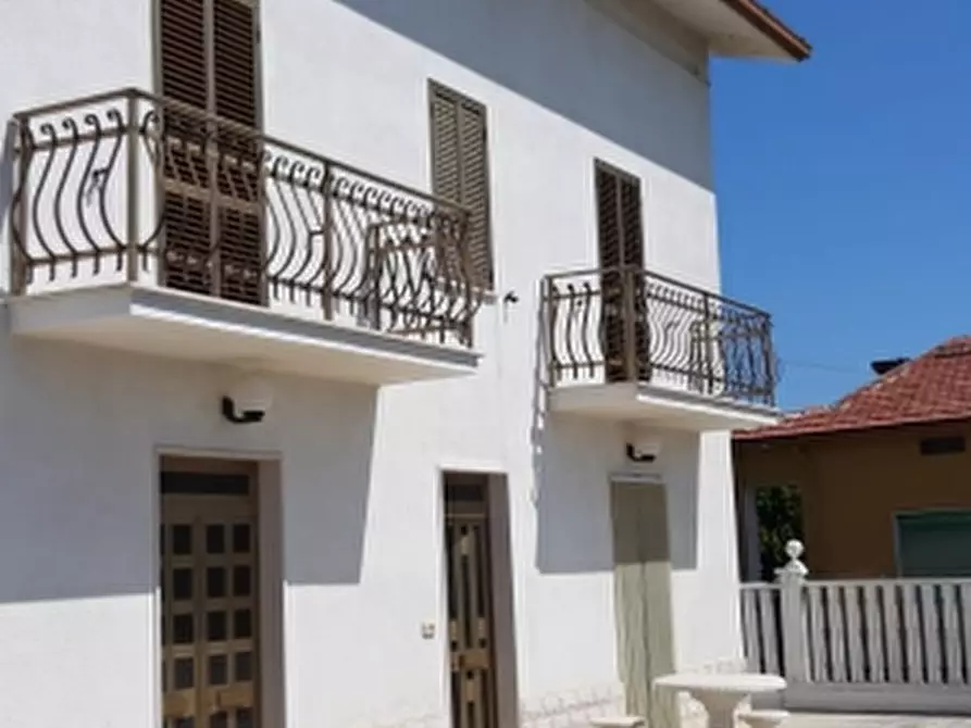 Immagine 1 di Casa indipendente in vendita  in contrada Tavoleto a Casalbordino