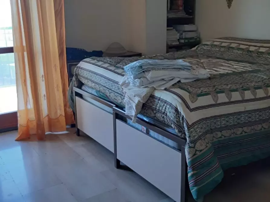 Immagine 13 di Appartamento in vendita  in via Catullo a Vasto