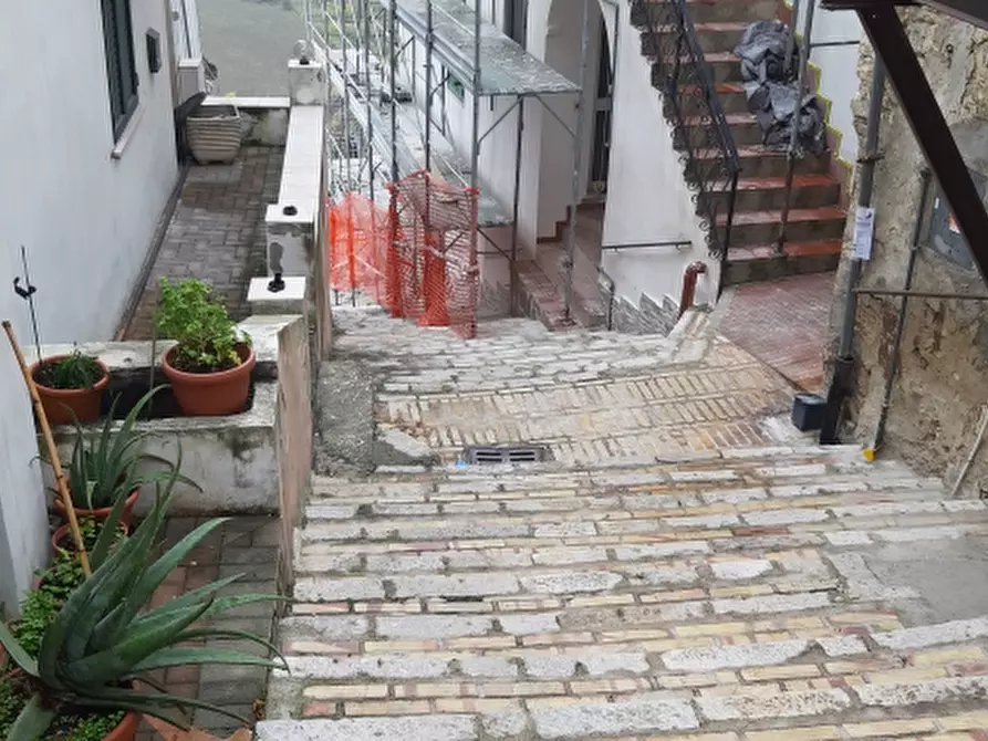 Immagine 6 di Porzione di casa in vendita  a Atessa