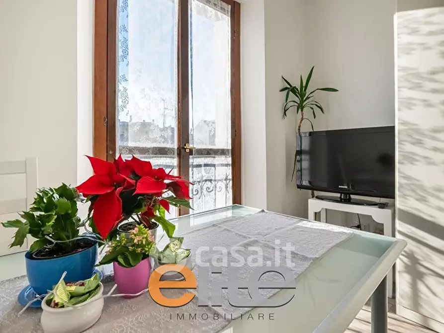 Immagine 1 di Attico in vendita  in Via Popoli Uniti 26 a Milano