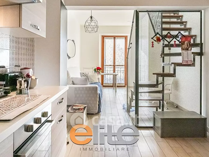 Immagine 5 di Attico in vendita  in Via Popoli Uniti 26 a Milano