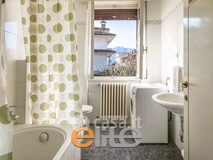 Immagine 21 di Villa in vendita  in Via al Bacco 44 a Colico