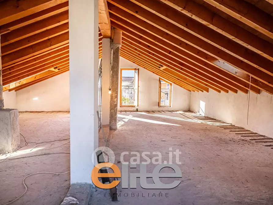 Immagine 23 di Villa in vendita  in Via al Bacco 44 a Colico