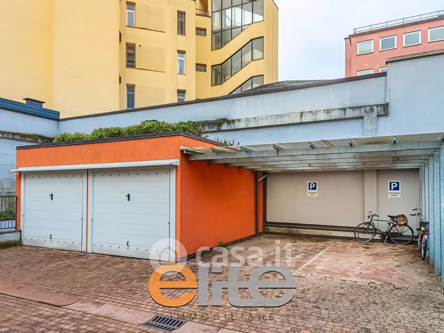 Immagine 24 di Villetta a schiera in vendita  in Via Paolo Maspero 28 a Milano