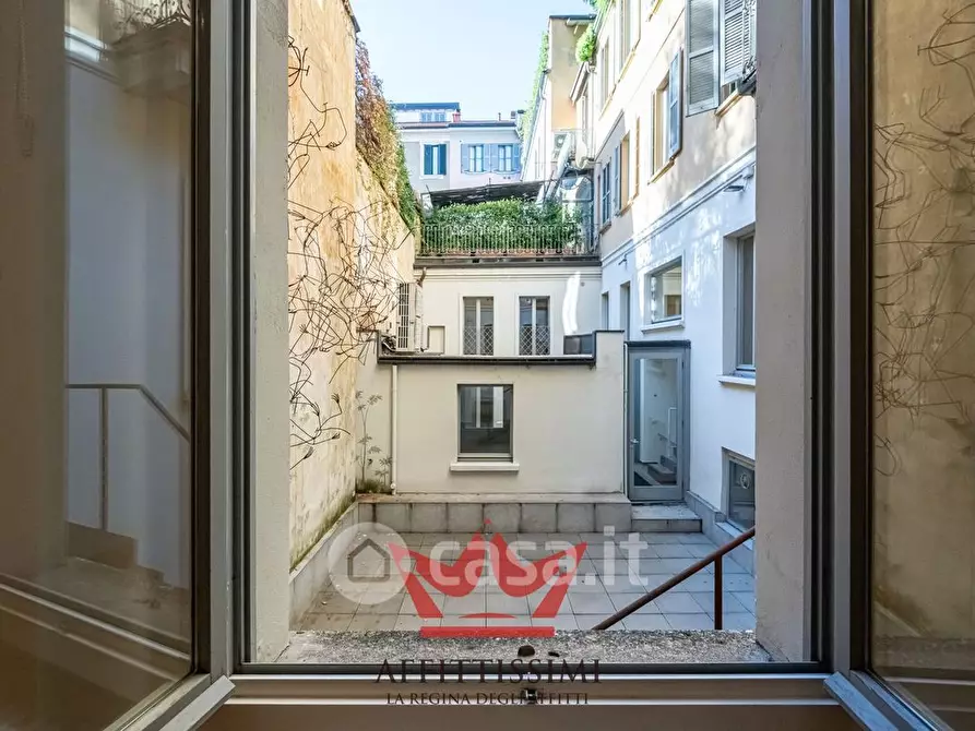 Immagine 10 di Ufficio in affitto  in Via Aurelio Saffi 9 a Milano