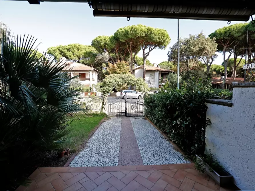 Immagine 7 di Villetta a schiera in vendita  in Via Acace 54 a Comacchio