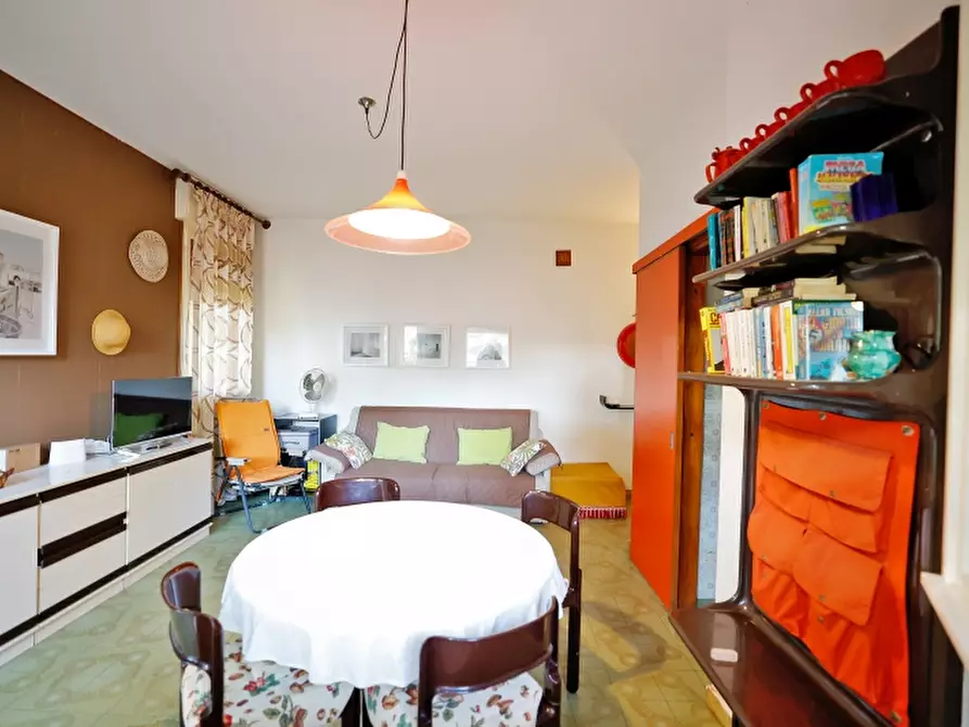 Immagine 14 di Appartamento in vendita  a Comacchio