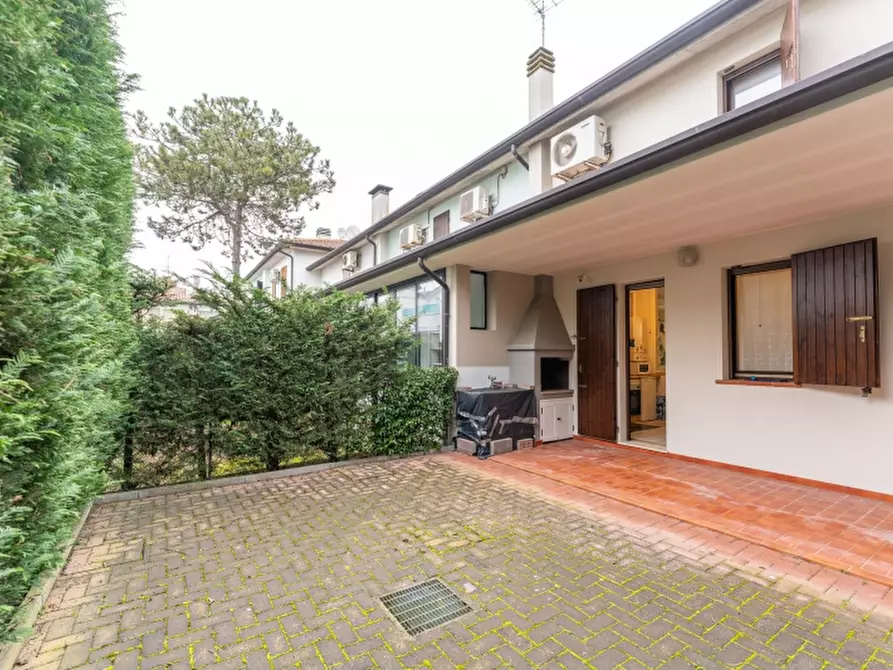 Immagine 24 di Villetta a schiera in vendita  a Comacchio