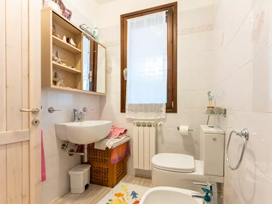 Immagine 31 di Villetta a schiera in vendita  a Comacchio