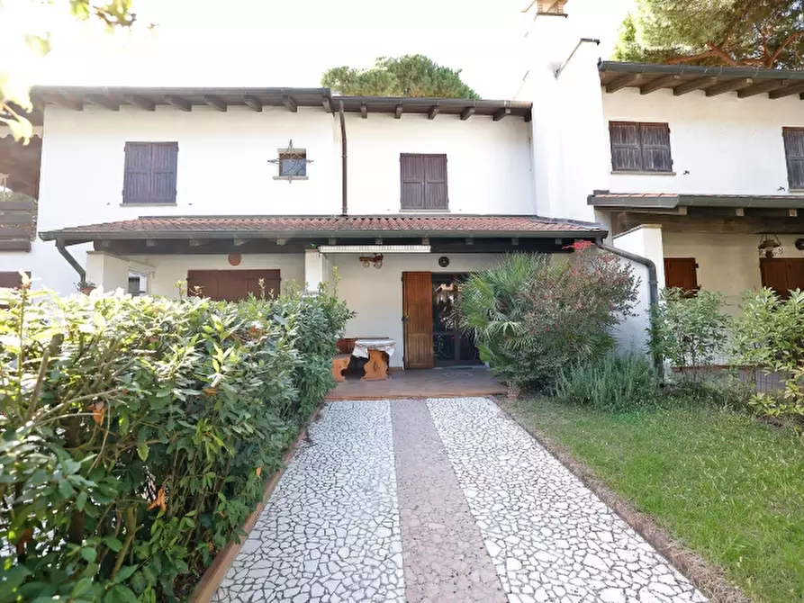 casa indipendente in vendita a Comacchio in zona Lido degli Estensi