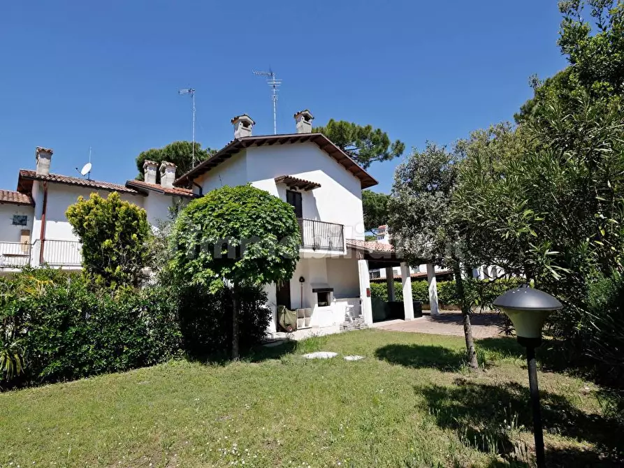 Immagine 4 di Villa in vendita  in Viale Raffaello Sanzio 75 a Comacchio