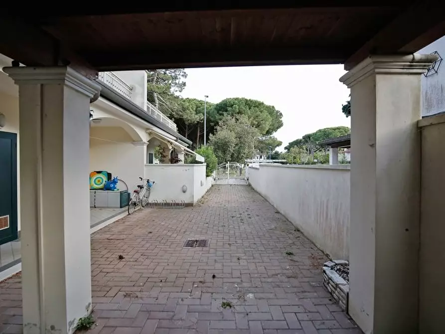 Immagine 9 di Villetta a schiera in vendita  a Comacchio