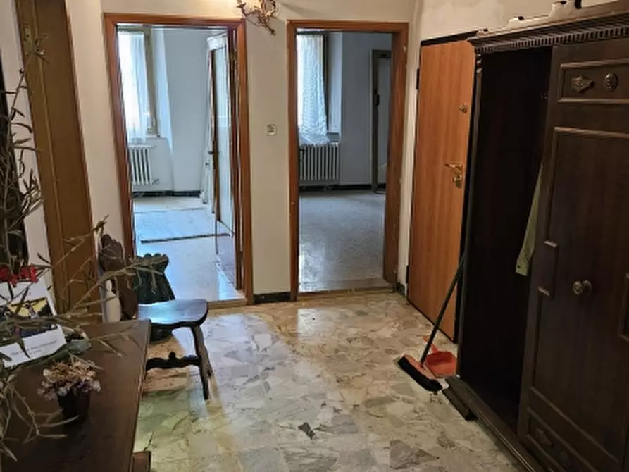 Immagine 13 di Villa in vendita  in VIA EUGUBINA 10 a Perugia