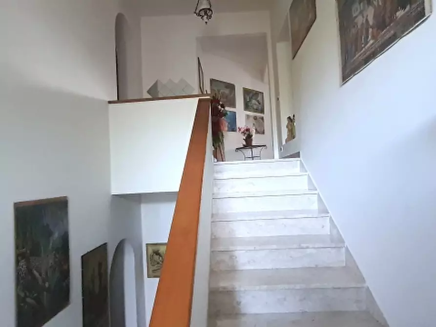 Immagine 37 di Villa in vendita  in VIA MARZABOTTO a Perugia