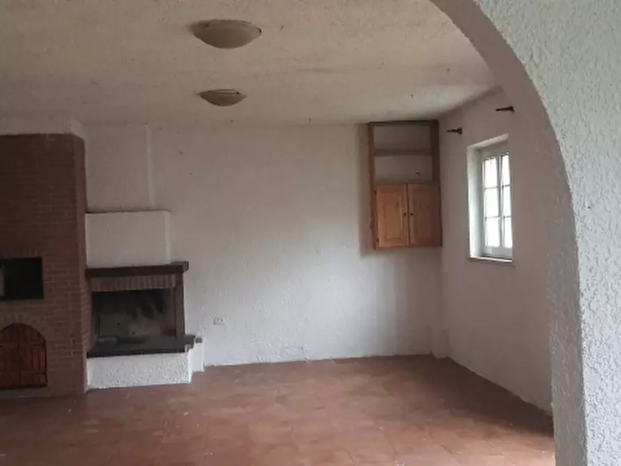 Immagine 35 di Casa indipendente in vendita  in VIA del colle a Perugia