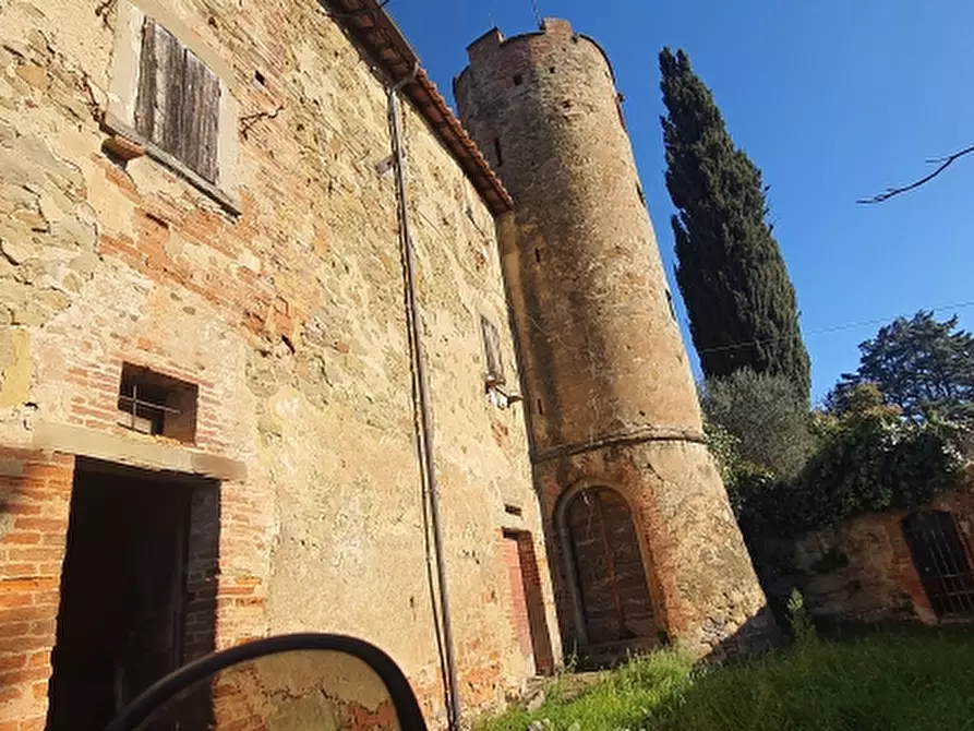 Immagine 2 di Castello in vendita  in VIA TRASIMENO a Perugia