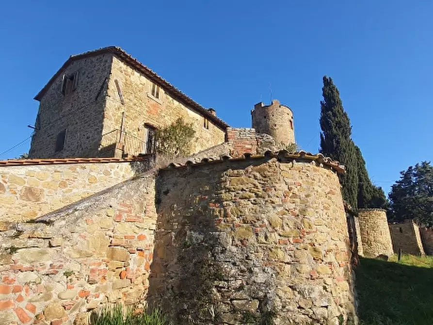 Immagine 18 di Castello in vendita  in VIA TRASIMENO a Perugia
