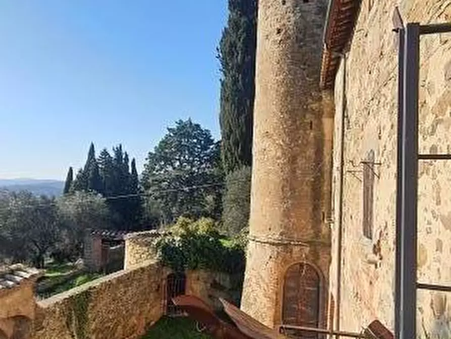 Immagine 23 di Castello in vendita  in VIA TRASIMENO a Perugia