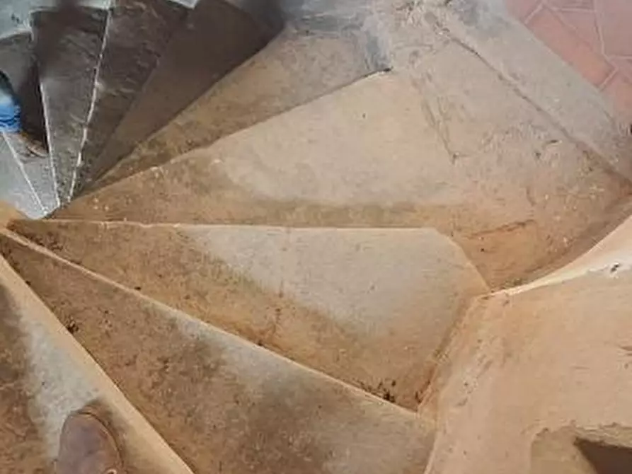 Immagine 32 di Castello in vendita  in VIA TRASIMENO a Perugia