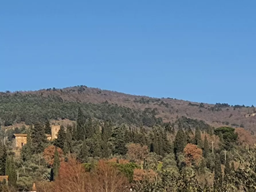 Immagine 39 di Castello in vendita  in VIA TRASIMENO a Perugia