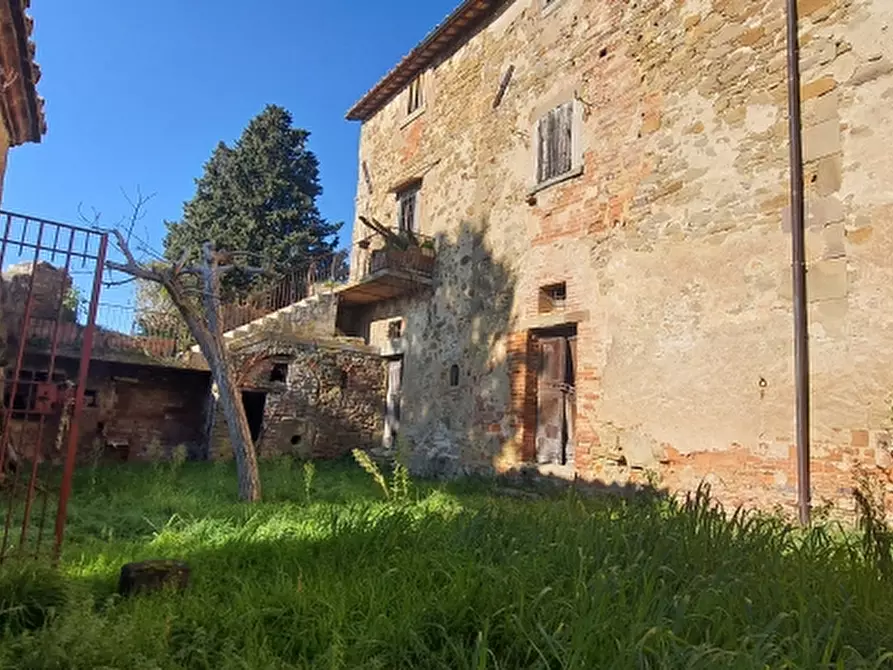 Immagine 10 di Castello in vendita  in VIA TRASIMENO a Perugia