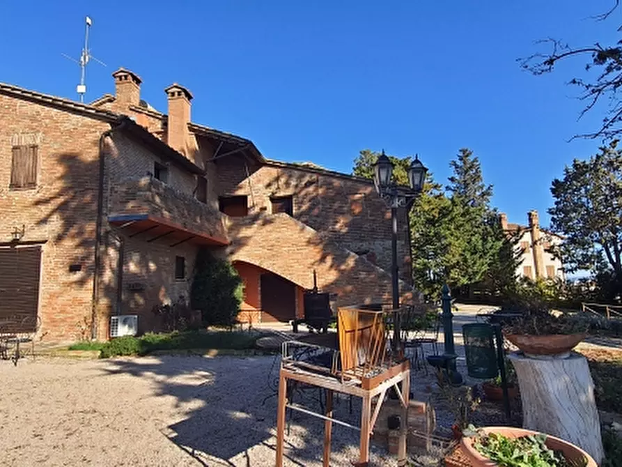 Immagine 8 di Agriturismo in vendita  in VIALE TRASIMENO a Valfabbrica