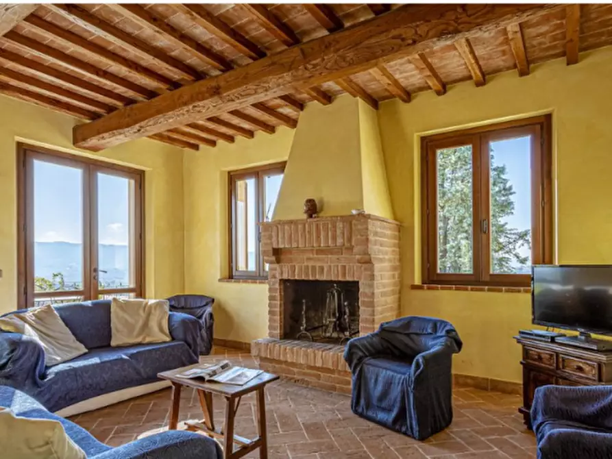 Immagine 4 di Agriturismo in vendita  in VIALE TRASIMENO a Perugia