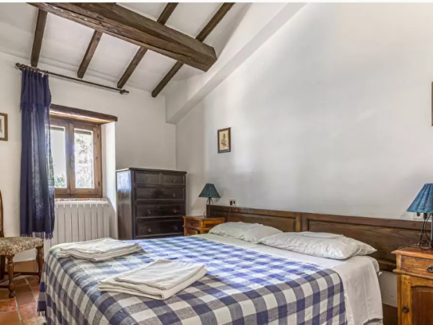 Immagine 23 di Agriturismo in vendita  in VIALE TRASIMENO a Perugia