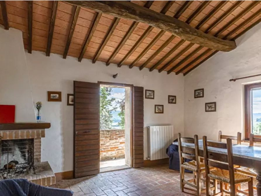 Immagine 25 di Agriturismo in vendita  in VIALE TRASIMENO a Perugia