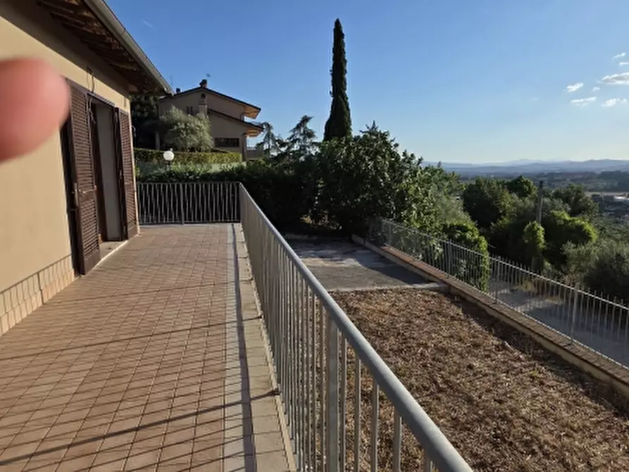 Immagine 10 di Villa in vendita  in STRADA DI PREPO 40 a Perugia